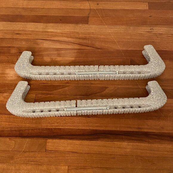 Ice Skates White Ice Figure Skating Shoe by American Athletic Girls Youth Size 5 - Picture 7 of 15